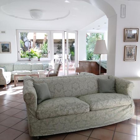 Hotel Villa Angelica Lacco Ameno  Exteriör bild