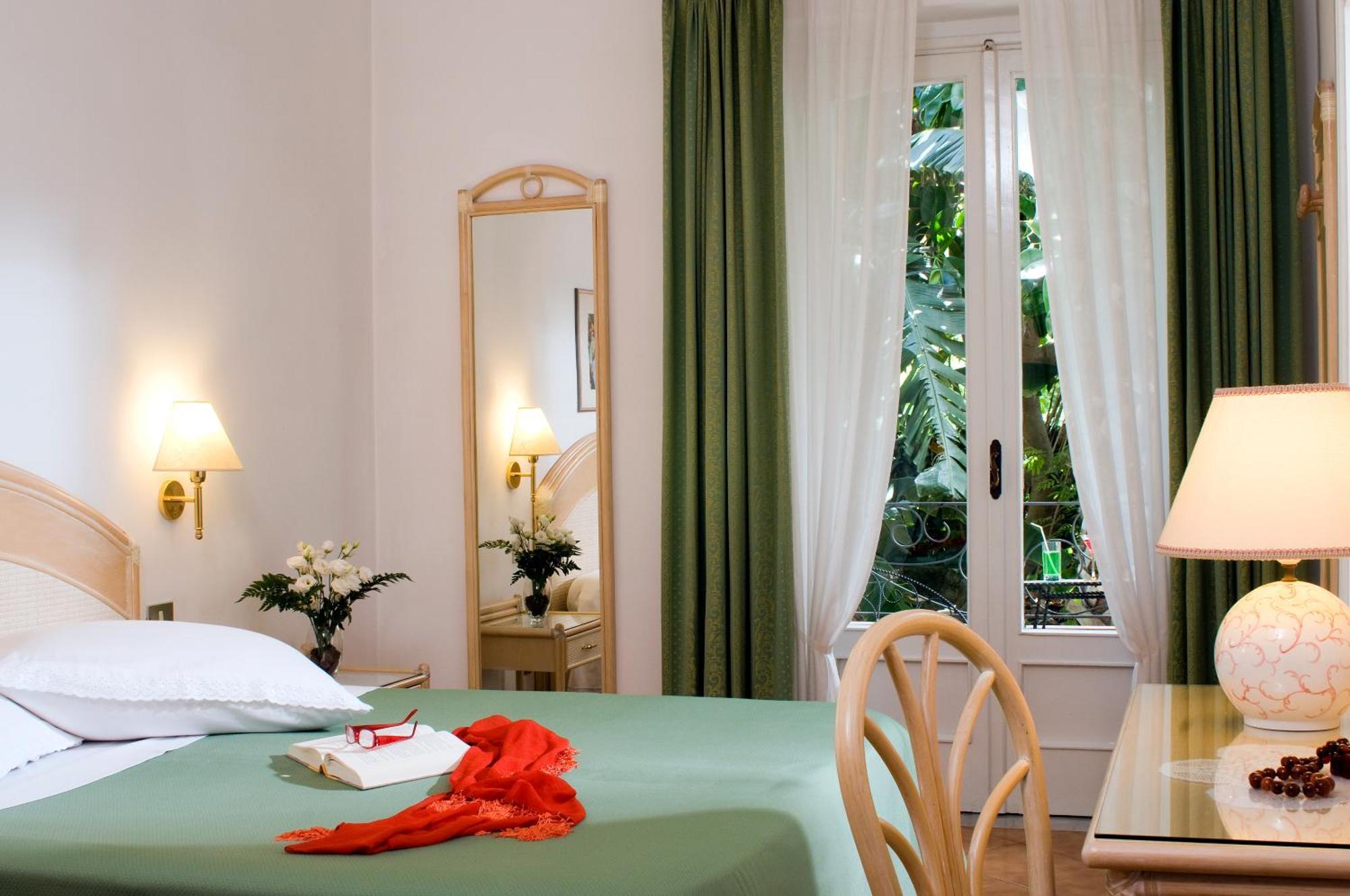 Hotel Villa Angelica Lacco Ameno  Exteriör bild